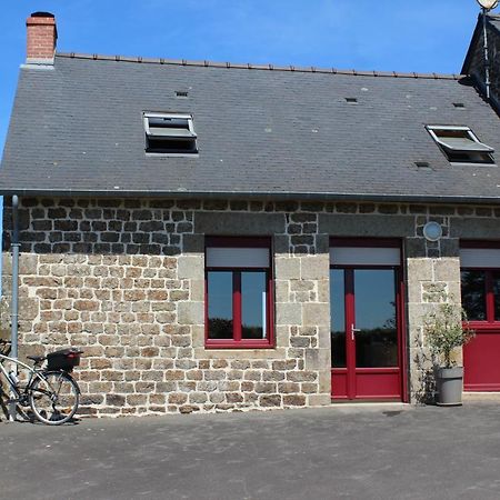 Gite La Loussaudrie Pontmain Exterior foto